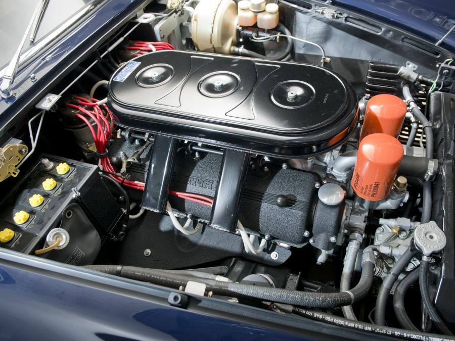  Ferrari 365 GTC 1968 года  (фото 9 из 23)